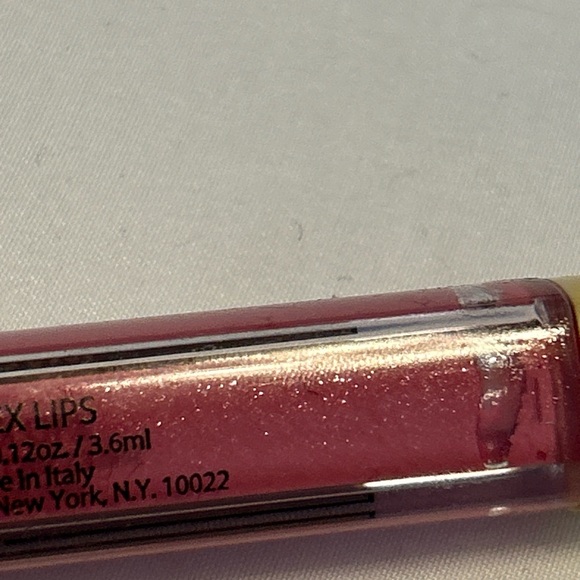 READY TO WEAR LUREX LIPS LIPGLOSS COLOR #15 Pink Kisses FULL SIZE - NEW - Picture 4 of 8